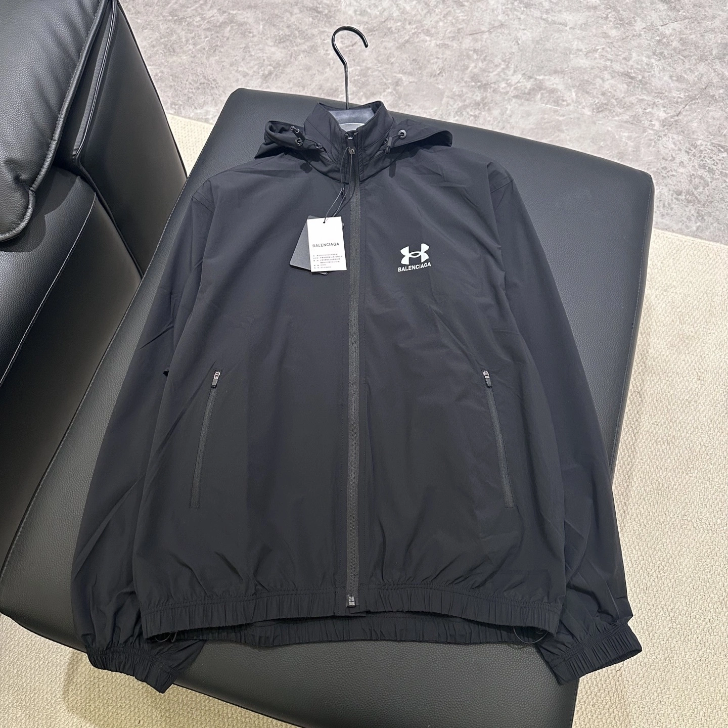 wg.luxury- 218593i16 oversize item:E-F382D2904
